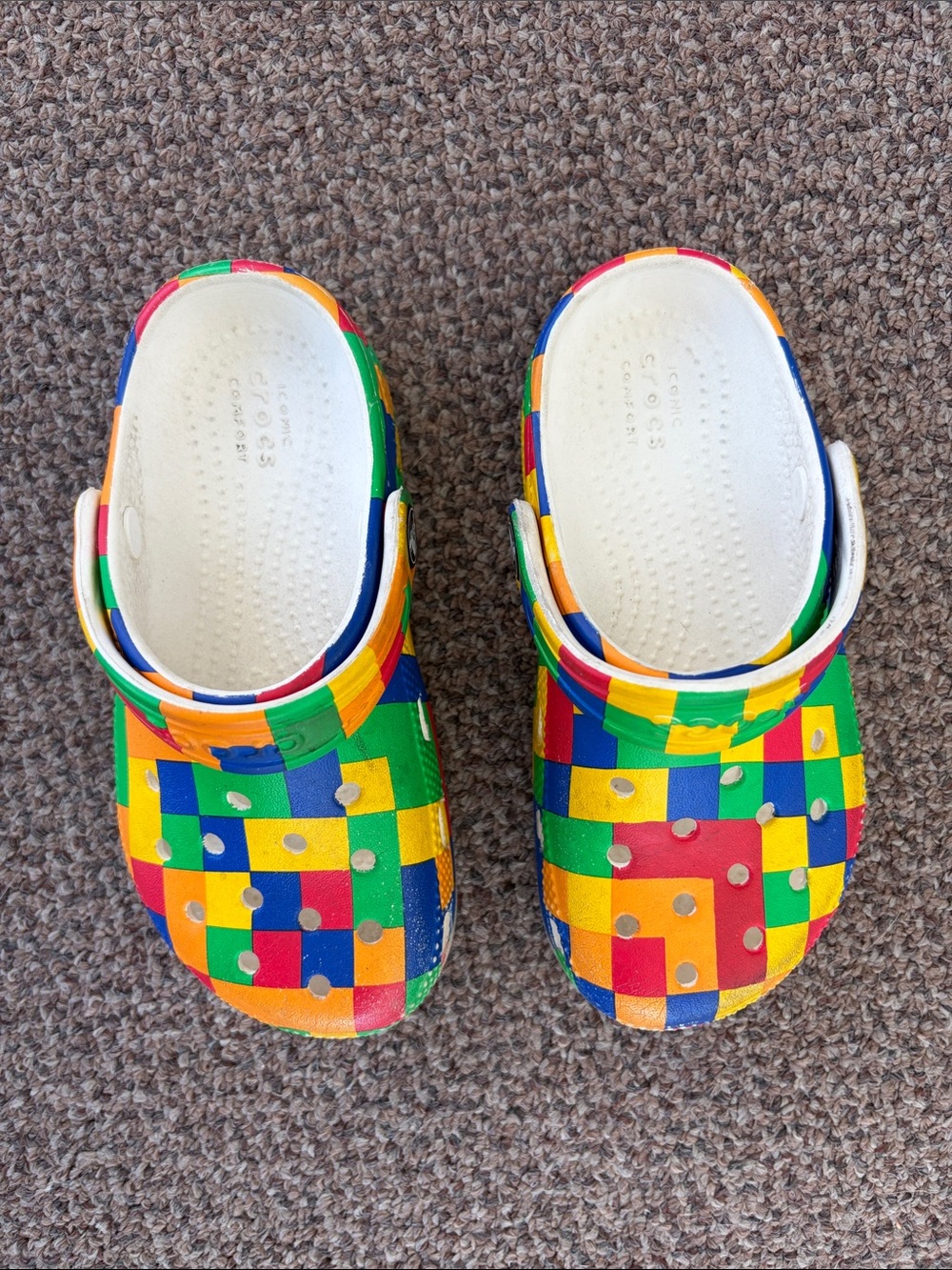 CROCS Kids Multicolor Checkerboard Slip-On Clogs - Picture 2 of 9
